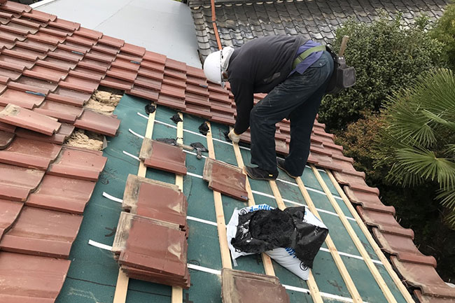 リフォーム 屋根瓦 雨漏り 谷 下地防水
