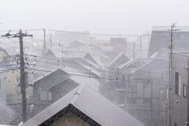 建築のプロが教える、台風前に準備すべき家全体の点検リスト