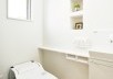 トイレは明るく清潔感のある空間に