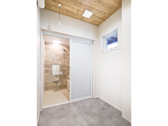 インダストリアル風洗面脱衣室