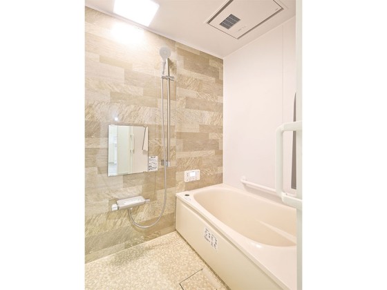 冬でも暖かいTOTOサザナ