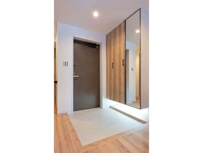 家族全員が使いやすい！クローゼット＆玄関収納完璧リフォームガイド  