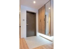 家族全員が使いやすい！クローゼット＆玄関収納完璧リフォームガイド  