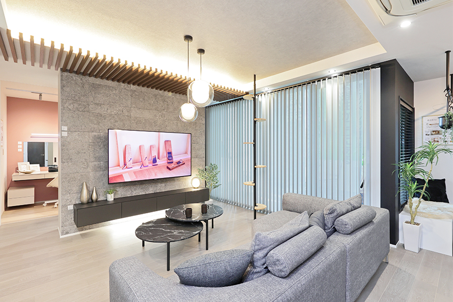 落ち着きと上質さを感じさせるリビング