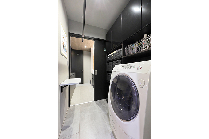 回遊動線で家事ラクなユーティリティ